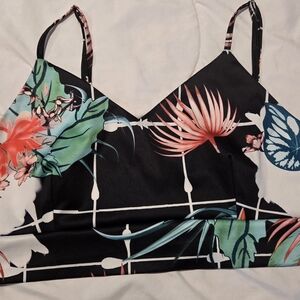Floral Print Strappy Crop Top